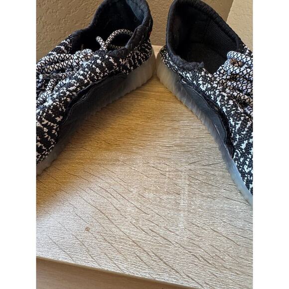 Light-Up LED Sneakers - EU Size 37 / US Women's Size 6.5 - Picture 6 of 14